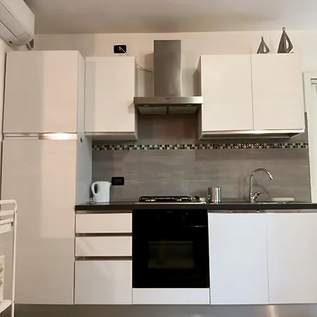 L'alcova Del Mare ألاسيو