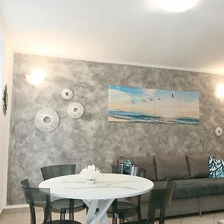 דירה L'alcova Del Mare אלסיו